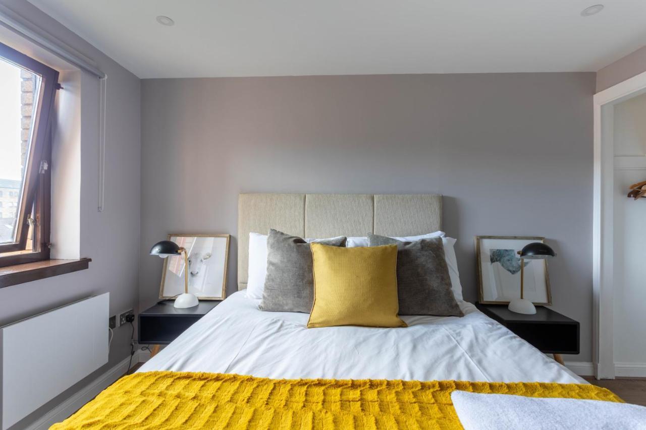 Stunning 1 Bed Merchant City Apartment With Parking Glasgow Dış mekan fotoğraf