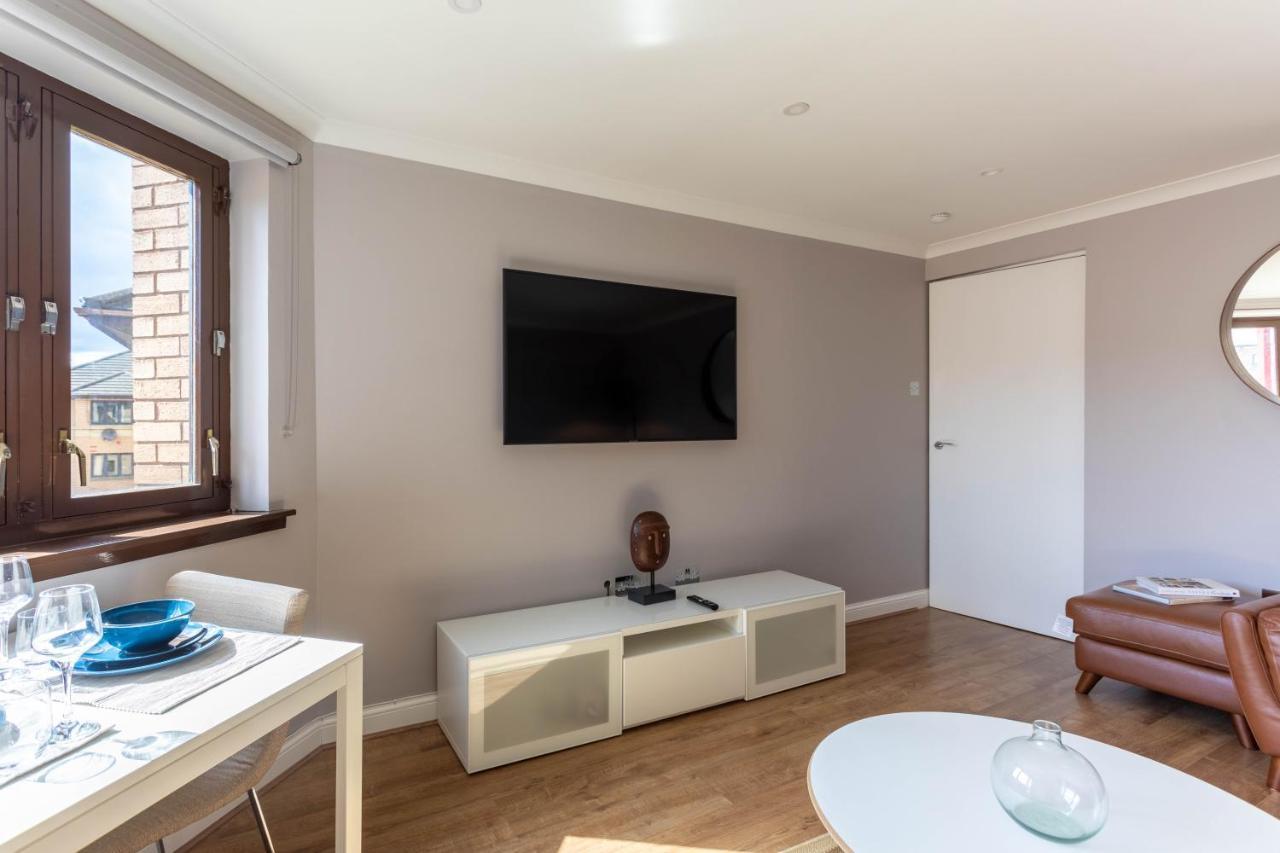 Stunning 1 Bed Merchant City Apartment With Parking Glasgow Dış mekan fotoğraf