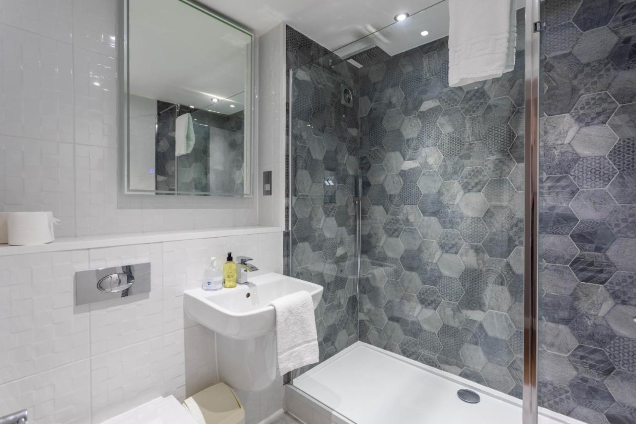 Stunning 1 Bed Merchant City Apartment With Parking Glasgow Dış mekan fotoğraf